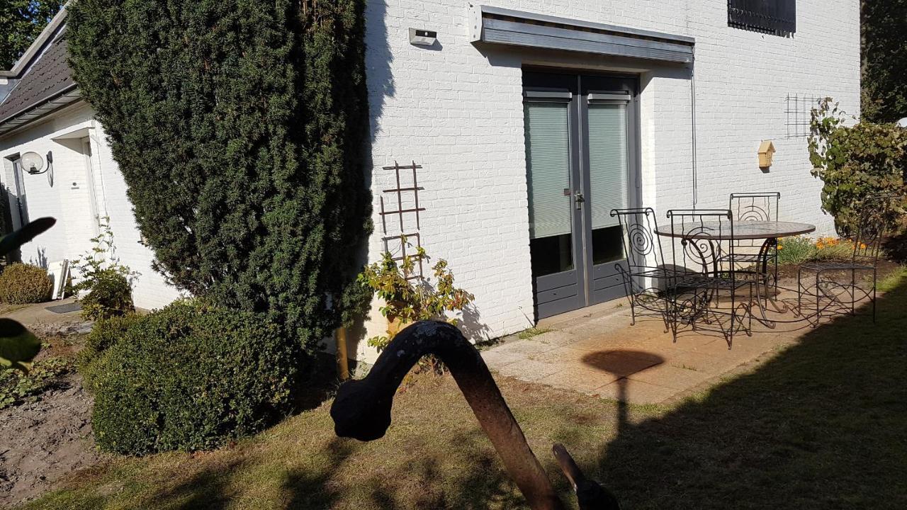De Heidestroper Acomodação com café da manhã Eindhoven Exterior foto